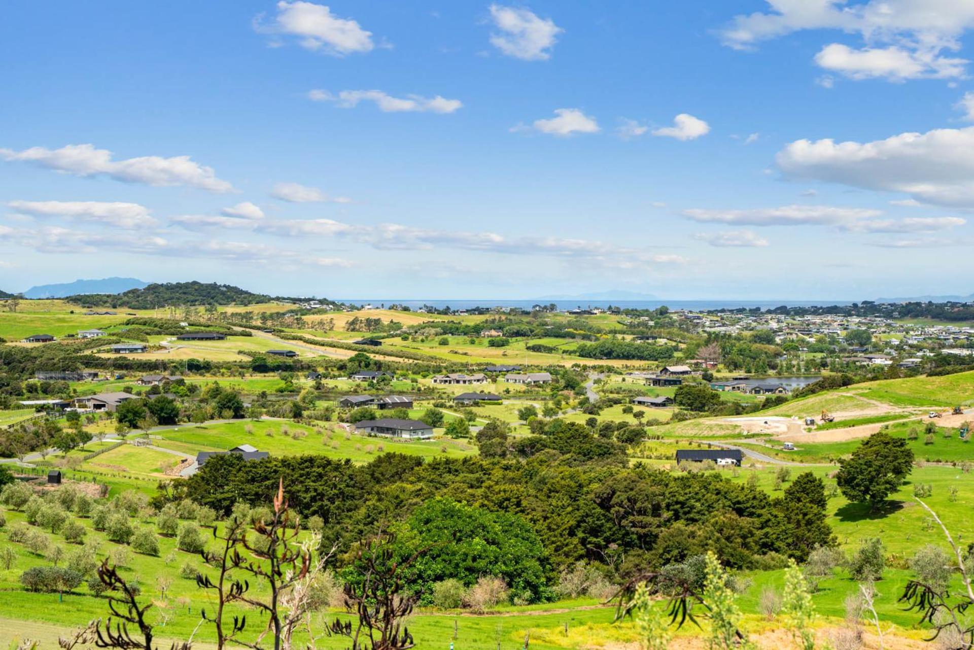 Mangawhai Magic - Mangawhai Heads Holiday Home エクステリア 写真