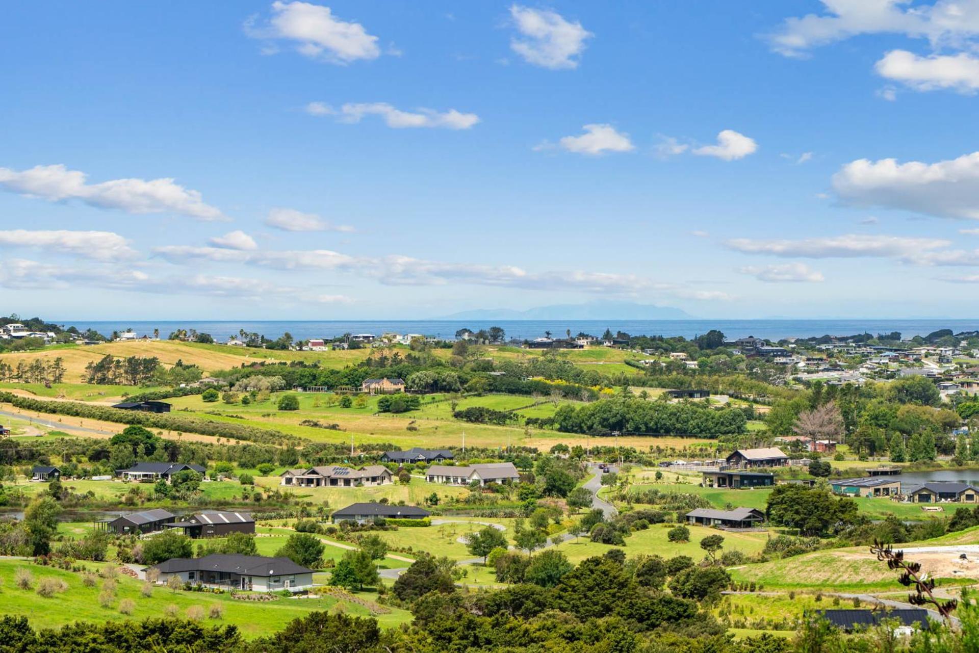 Mangawhai Magic - Mangawhai Heads Holiday Home エクステリア 写真